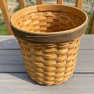 Longaberger 2006 Canister Basket Large